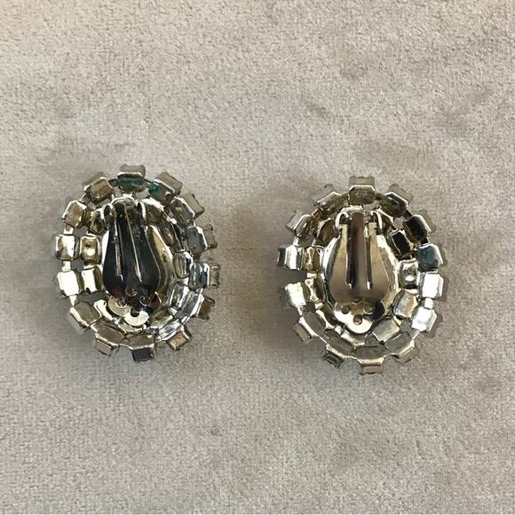 Vintage Earrings Rhinestone & Glass Teal Blue & White CLIP-ON Silver Tone - Picture 3 of 4